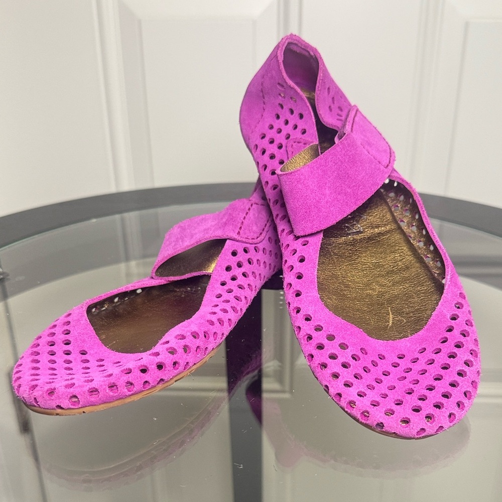 Pedro Garcia Fuchsia Flats with Gold Accents